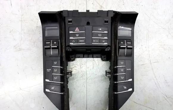 Porsche Cayenne (92A) Climate control unit 7P5907040AA