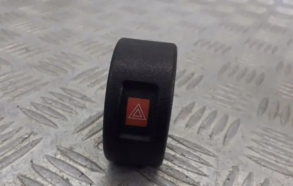 Opel Astra G Hazard light switch 09131728