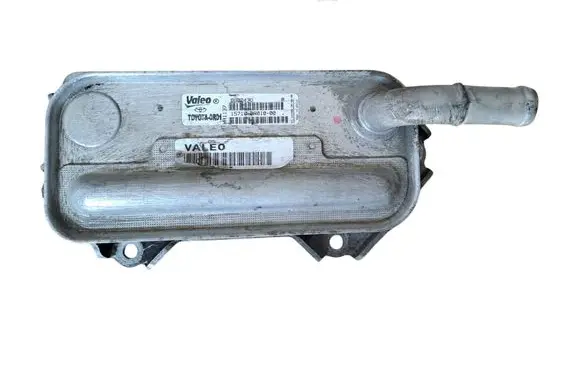 Engine oil radiator