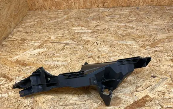 Audi A1 Headlight/headlamp mounting bracket 8X0805608