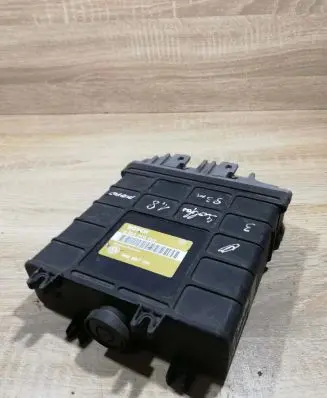 Volkswagen Golf IV Engine control unit/module ECU 1h0907311 0261200701