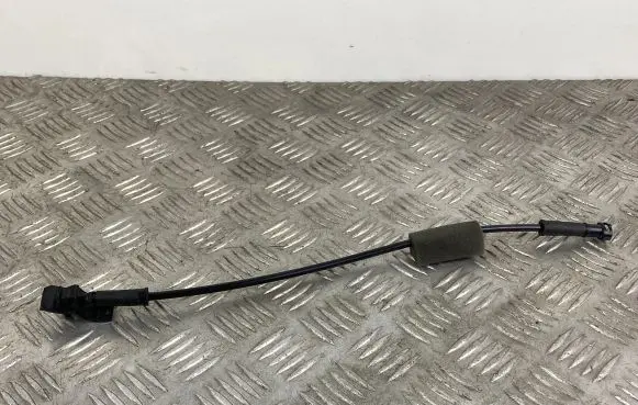 Jeep Grand Cherokee WL Windshield washer spray nozzle 