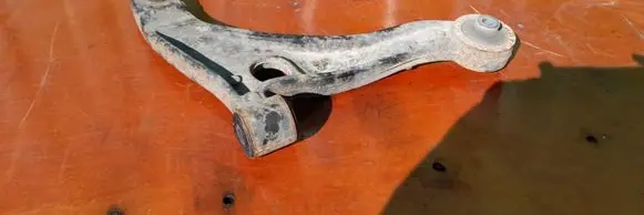 Renault Master III Front lower control arm/wishbone 8200688875