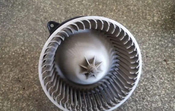 Mazda 323 Heater fan/blower HB111RC1MD