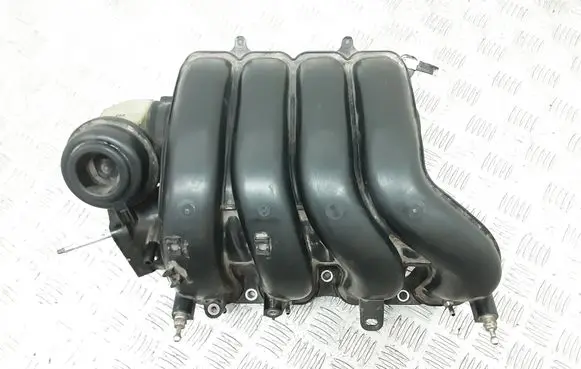 Toyota RAV 4 (XA30) Intake manifold