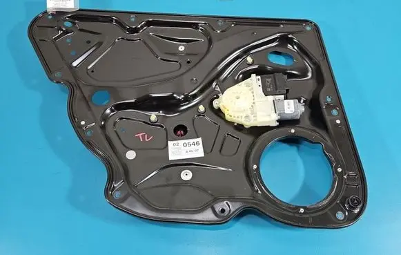Volkswagen PASSAT B7 Rear door window regulator with motor 3AA839755 IMPRK1587754