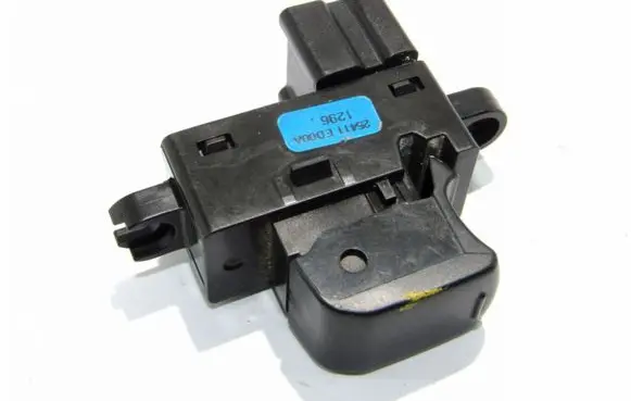 Electric window control switch