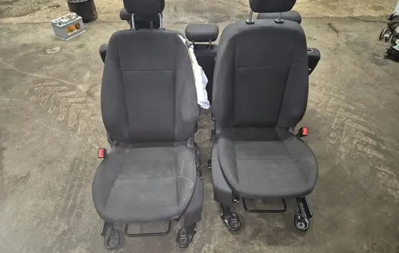 Ford Focus Seat set NOCODE