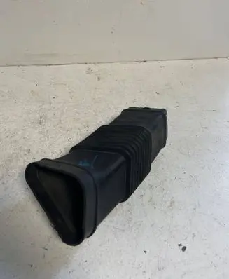 Volvo S60 Air intake duct part 30671772