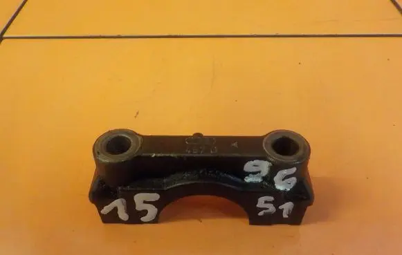 Audi A4 S4 B6 8E 8H Camshaft holder 457G 96S1