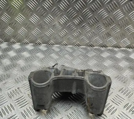 Opel Mokka B Engine mounting bracket 9826364780