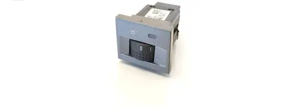 Opel Vectra C Seat heating switch 13138251