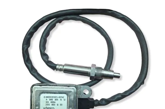 Mercedes-Benz C W205 Lambda probe sensor A0009051612 240821080901 A3C0339870022