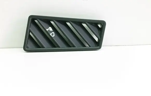 Audi A4 S4 B7 8E 8H Dashboard side air vent grill/cover trim 8E0819794B