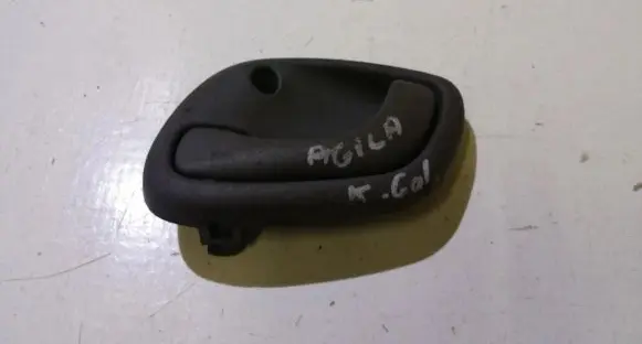Opel Agila A Rear door interior handle