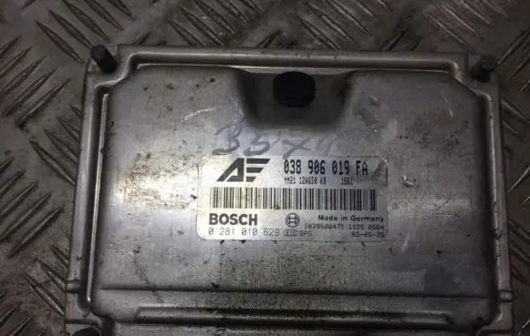 Ford Galaxy Engine control unit/module 038906019FA YM2112A650KB
