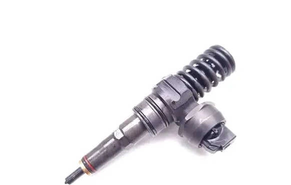 Skoda Roomster (5J) Fuel injector 038130073BA 0414720314