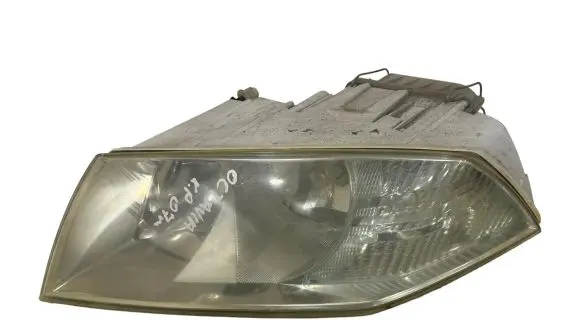 Skoda Octavia Mk2 (1Z) Headlight/headlamp 1Z1941015