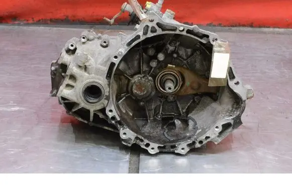Toyota Yaris Verso Manual 6 speed gearbox 