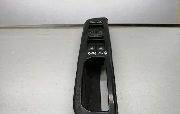 Volkswagen Golf IV Electric window control switch 1J4959857