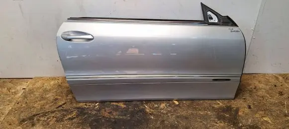 Mercedes-Benz CLK A209 C209 Front door