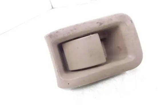 Engine bonnet (hood) release handle