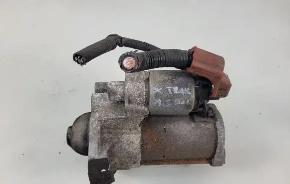 Nissan X-Trail T32 Starter motor 233003131R