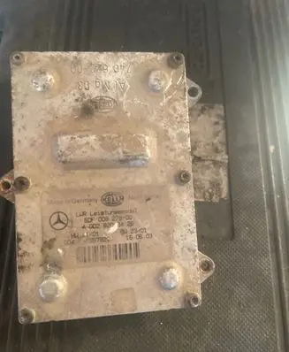 Mercedes-Benz E W211 Headlight ballast module Xenon A0028202426 5DF00827800