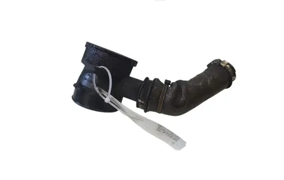 Volvo V40 Air intake hose/pipe AV616C784AE