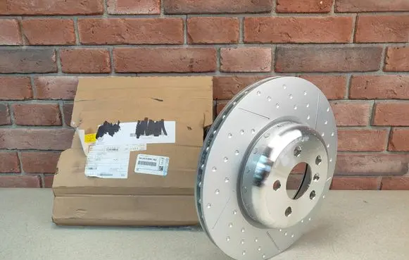 BMW 4 G22 G23 G24 G26 Rear brake disc 8856162 6896228