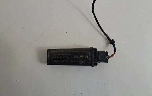 BMW 3 F30 F35 F31 Tire pressure control unit 6853736 6855180