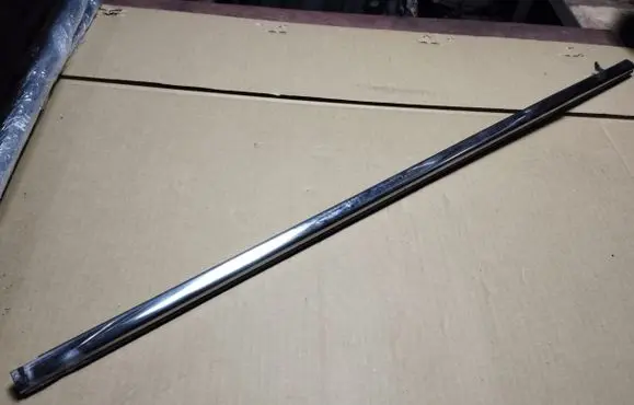 Honda Legend Front door glass trim molding 