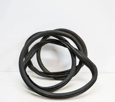 Seat Alhambra (Mk1) Rubber seal rear door 7M3867367B