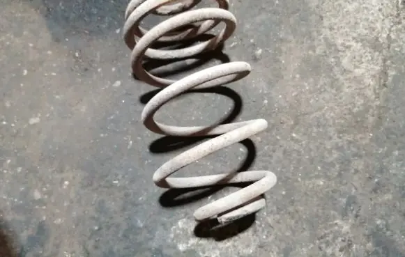 Opel Astra H Rear coil spring