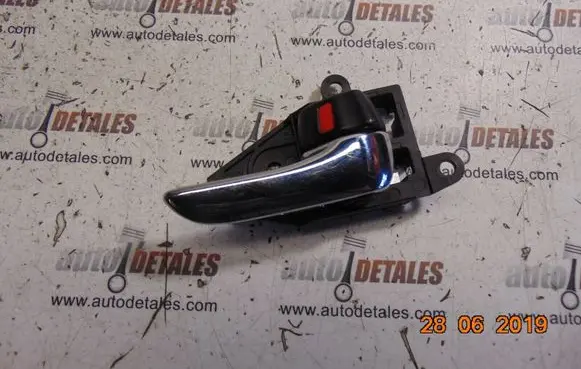 Toyota Avensis Verso Front door interior handle
