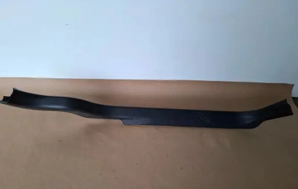 Volvo V70 Front sill trim cover 1882