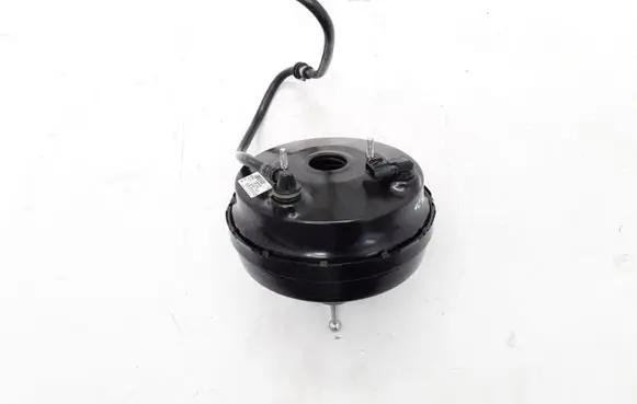Volvo XC40 Brake booster 32212626