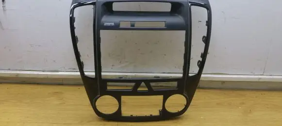 KIA Ceed Radio/GPS head unit trim 80886538 847401H935