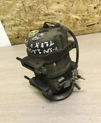 Volvo S80 Air conditioning (A/C) compressor (pump) 9166103