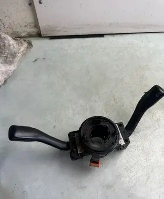 Seat Leon (1M) Wiper turn signal indicator stalk/switch 202852ATW 8L0953513G