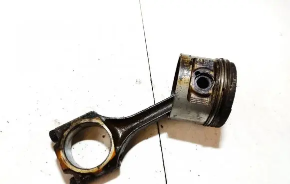 Audi 80 90 B3 Piston with connecting rod 028b