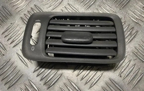 Volvo V70 Dashboard side air vent grill/cover trim 9481655
