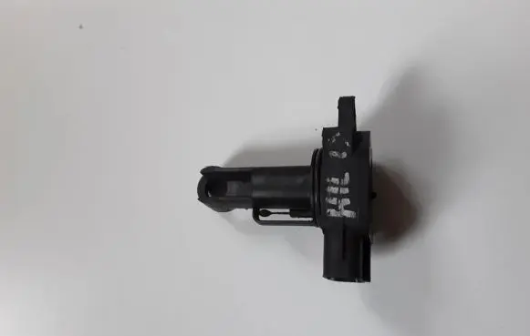 Toyota Hilux (AN10, AN20, AN30) Mass air flow meter 222040N010