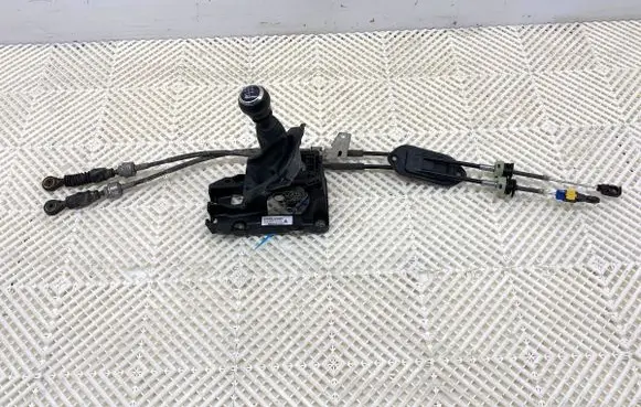 Toyota Yaris Gear shift rod 3353002360