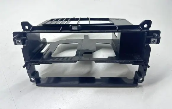 BMW 3 E46 Radio/GPS head unit trim 8196112