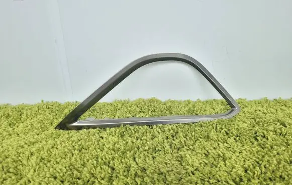 BMW X2 F39 Front bumper lower grill 8073581