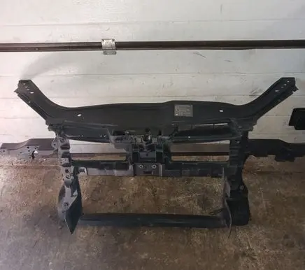 Volkswagen Eos Radiator support slam panel bracket 1Q0805588A