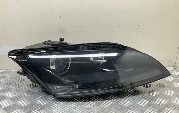 Audi TT TTS Mk2 Headlight/headlamp 8J0941004N