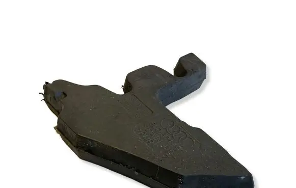 Audi Q3 8U Fender foam support/seal 8U0821197