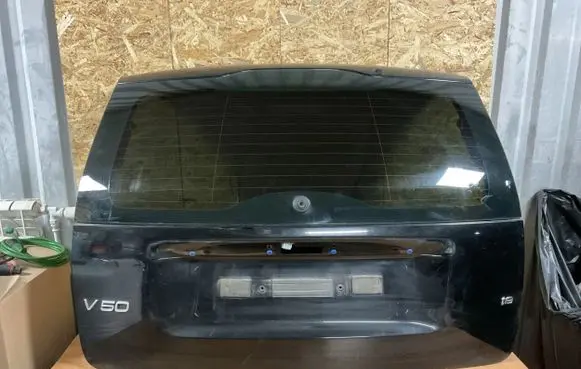 Volvo V50 Tailgate/trunk/boot lid 